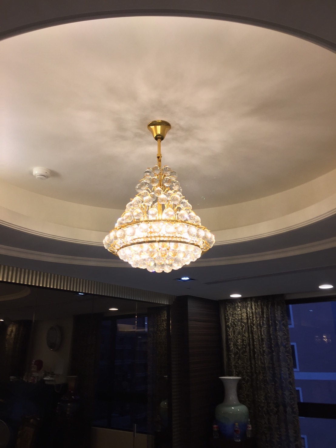 餐廳水晶吊燈